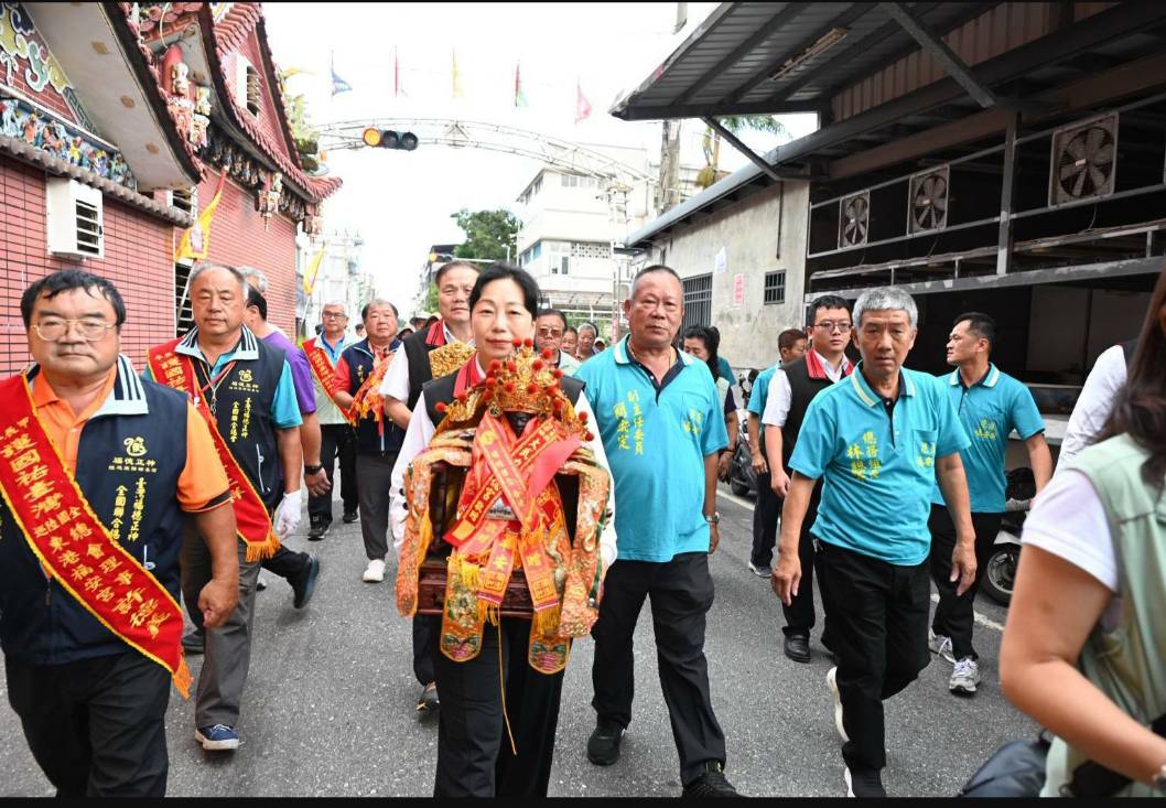 35尊福德正神全臺遶境圓滿 花蓮縣長徐榛蔚接駕祈福縣境平安