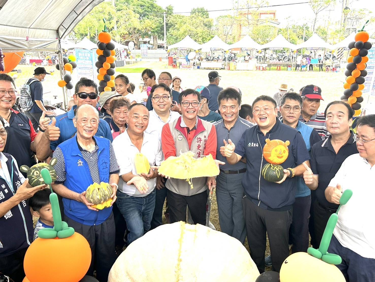 觀音區蓮花園休閒農業區盛大開幕今年活動以「大鬧蓮花園」主題搭配萬聖節