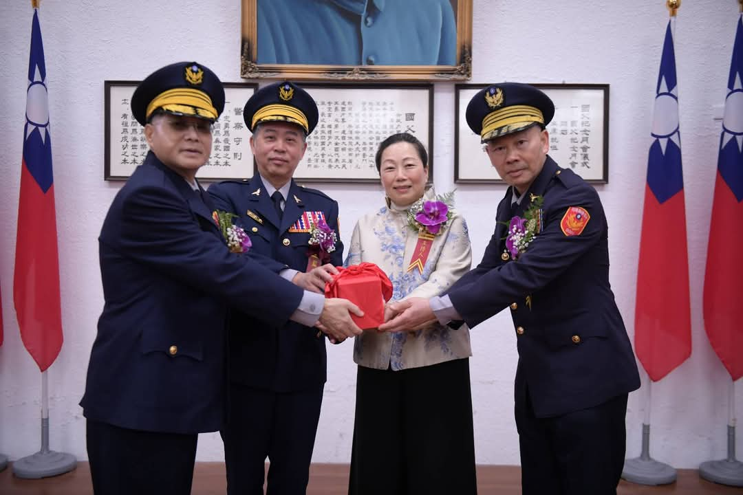 花蓮縣警察局卸 新任局長交接典禮 縣長徐榛蔚期勉新官全力以赴捍衛花蓮治安