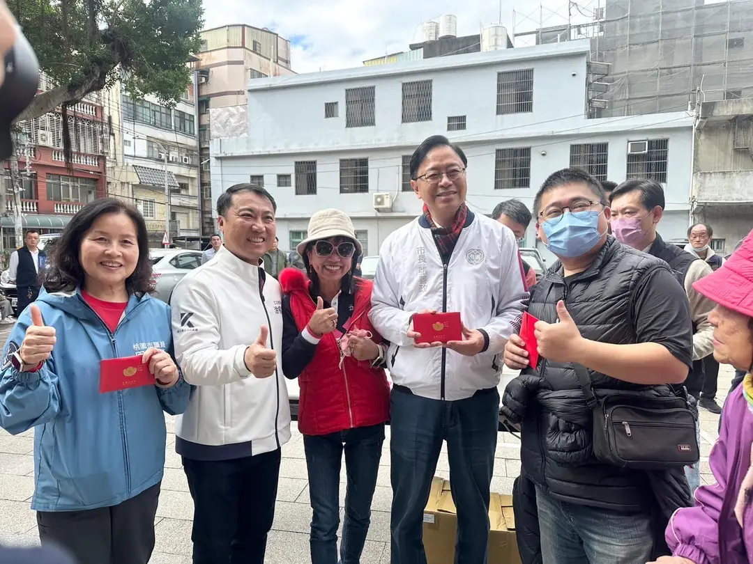 張善政市長初四參香祈福 祝福市民心想事成闔家平安